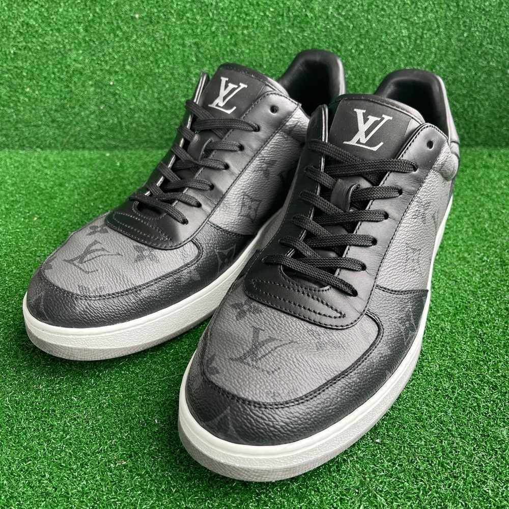 LOUIS VUITTON RIVOLI SNEAKER Size 7.5UK 8.5US